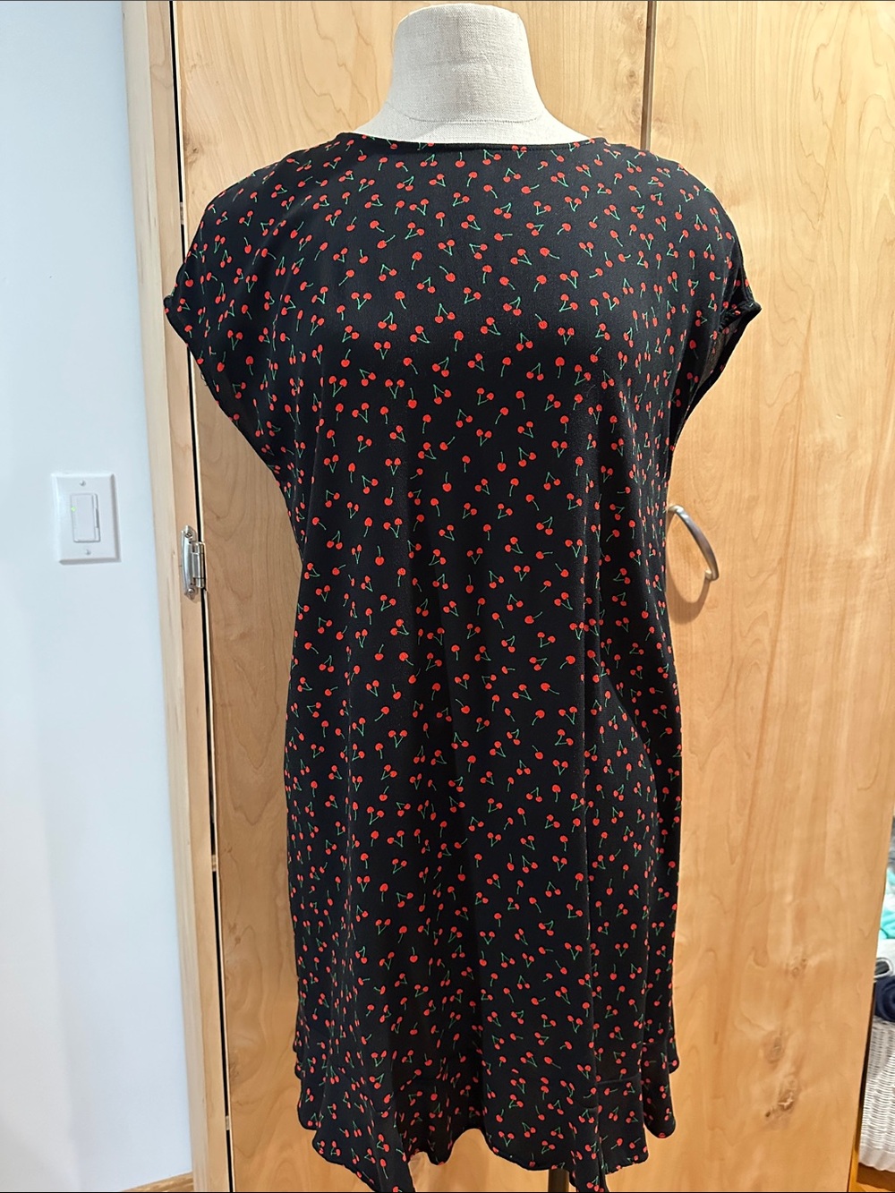 POPSUGAR Black Cherry Print Shift Dress